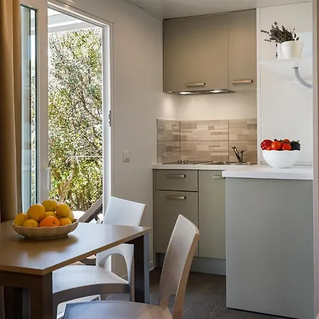 Maistra Koversada Uncovered Naturist Mobile Homes 4* Vrsar