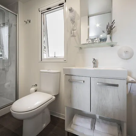 פארק נופש Maistra Koversada Uncovered Naturist Mobile Homes 4*